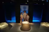 Przy drzwiach zamkniętych