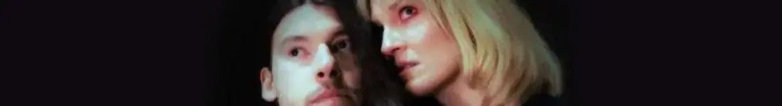 Hipnotyzujący dark pop z kinową poezją