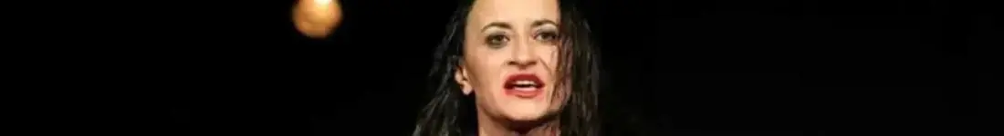 Karolina Miłkowska o współczesnych relacjach - z ironią i dystansem