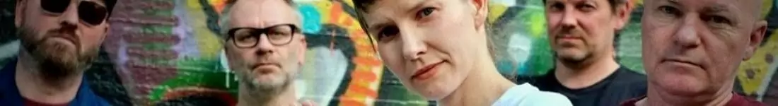 Flunk (Norwegia) + support: Ragnar Ólafsson (Islandia)