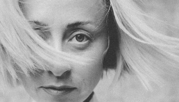 Natalia Przybysz łączy się z dziką naturą - nowości ze świata muzyki i  filmu KupBilecik