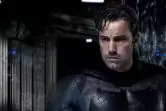 Ben Affleck i Michael Keaton Batmanami w filmie Flash
