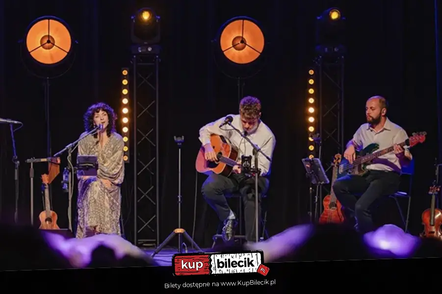 Zesp� Ponad Chmurami