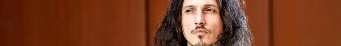 Maciej Tacher śpiewa Krajewskiego. Piękna podróż po twórczości Seweryna Krajewskiego